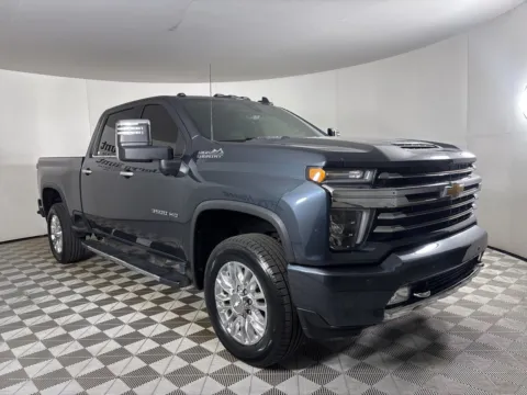 Another view of 2020 Chevrolet Silverado 3500HD High Country for sale in Lexington, NC at Jerry Hunt Supercenter - Lexington