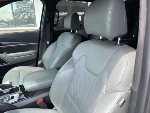 Another view of 2024 Kia Telluride SX-Prestige X-Pro for sale in Lexington, NC at Jerry Hunt Supercenter - Lexington