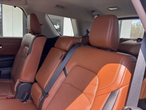 More photos of 2025 Nissan Pathfinder Platinum at Jerry Hunt Supercenter - Lexington, NC