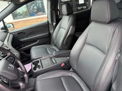 Another view of 2025 Honda Odyssey Sport-L for sale in Lexington, NC at Jerry Hunt Supercenter - Lexington