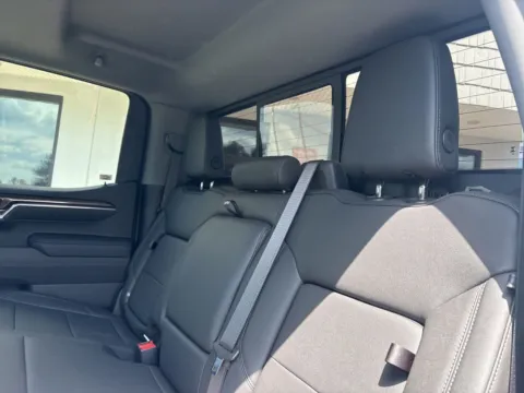 More photos of 2025 Chevrolet Silverado 1500 LT Trail Boss at Jerry Hunt Supercenter - Lexington, NC