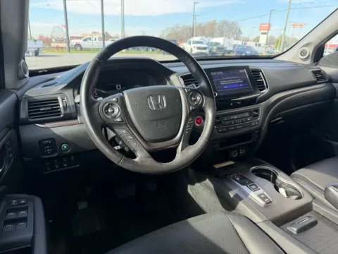 More photos of 2023 Honda Ridgeline RTL-E at Jerry Hunt Supercenter - Lexington, NC