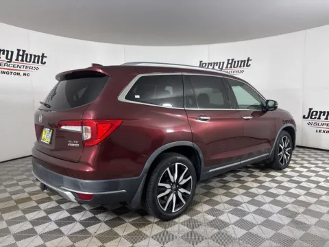 More photos of 2019 Honda Pilot Elite at Jerry Hunt Supercenter - Lexington, NC