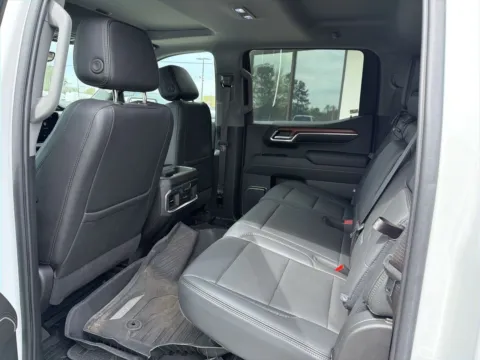 More photos of 2023 GMC Sierra 1500 Denali at Jerry Hunt Supercenter - Lexington, NC