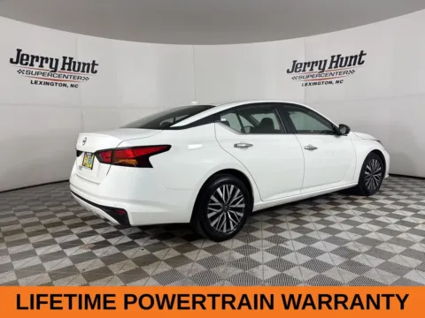 More photos of 2025 Nissan Altima 2.5 SV at Jerry Hunt Supercenter - Lexington, NC