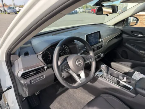 More photos of 2025 Nissan Altima 2.5 SV at Jerry Hunt Supercenter - Lexington, NC