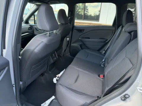 More photos of 2025 Subaru Forester Premium at Jerry Hunt Supercenter - Lexington, NC