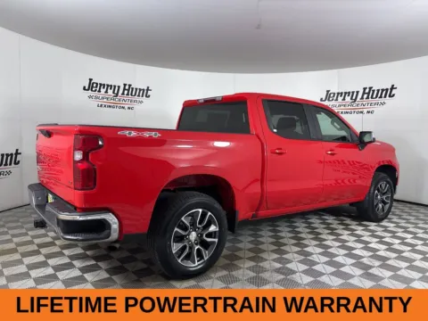 More photos of 2022 Chevrolet Silverado 1500 LT at Jerry Hunt Supercenter - Lexington, NC