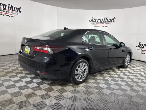 More photos of 2022 Toyota Camry LE at Jerry Hunt Supercenter - Lexington, NC