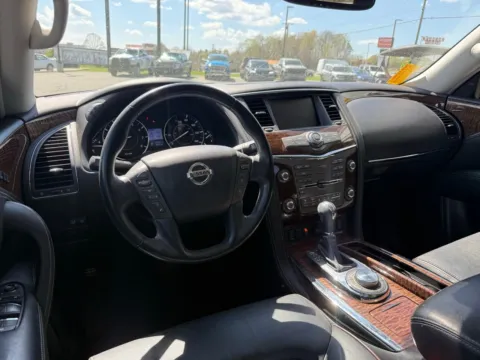 More photos of 2020 Nissan Armada SL at Jerry Hunt Supercenter - Lexington, NC