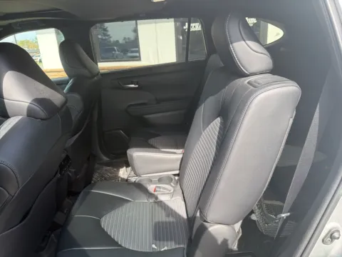 More photos of 2023 Toyota Highlander XSE at Jerry Hunt Supercenter - Lexington, NC