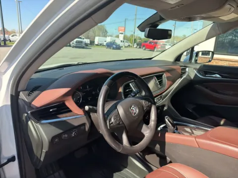More photos of 2021 Buick Enclave Avenir at Jerry Hunt Supercenter - Lexington, NC