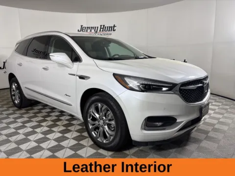 More photos of 2021 Buick Enclave Avenir at Jerry Hunt Supercenter - Lexington, NC