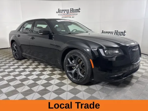 More photos of 2022 Chrysler 300 S at Jerry Hunt Supercenter - Lexington, NC