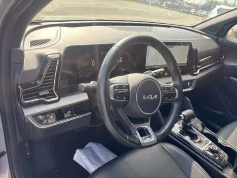 More photos of 2023 Kia Sportage X-Line at Jerry Hunt Supercenter - Lexington, NC