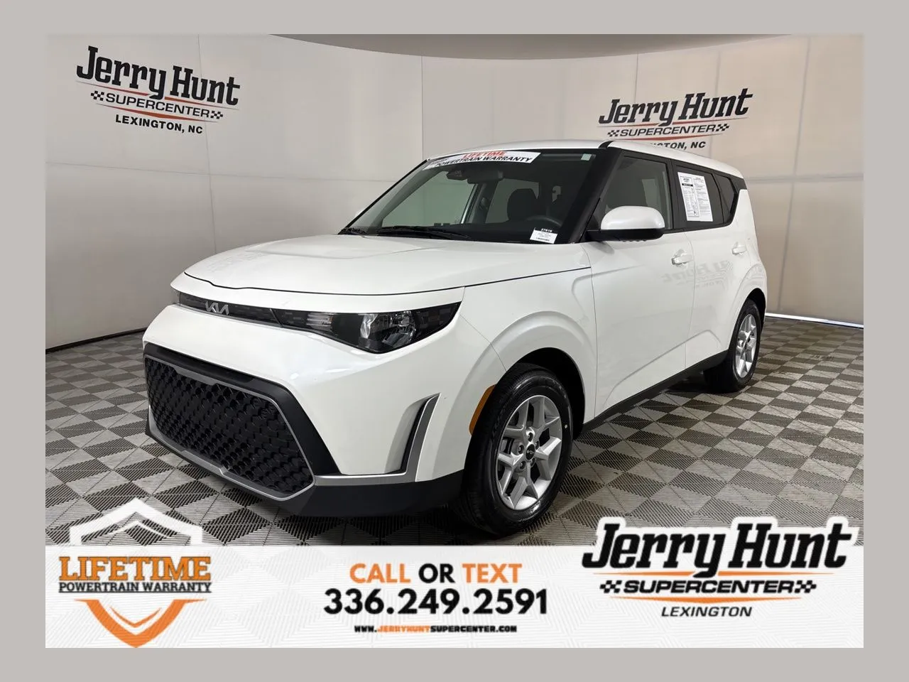 White 2025 Kia Soul LX for sale in Lexington, NC