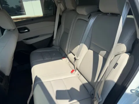 More photos of 2023 Nissan Rogue SL at Jerry Hunt Supercenter - Lexington, NC