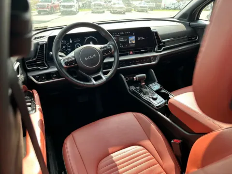 More photos of 2023 Kia Sportage SX at Jerry Hunt Supercenter - Lexington, NC