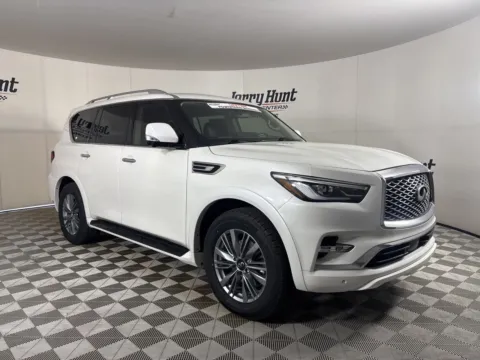 More photos of 2023 INFINITI QX80 LUXE at Jerry Hunt Supercenter - Lexington, NC