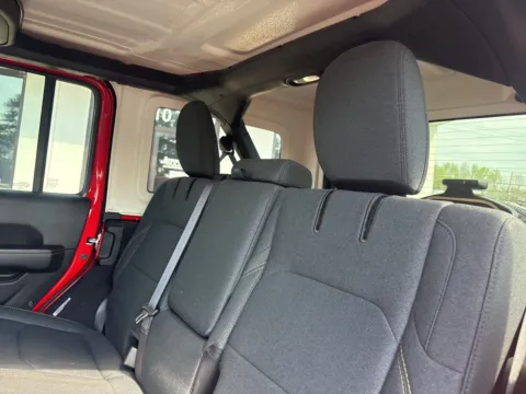 More photos of 2025 Jeep Wrangler Sahara 4xe at Jerry Hunt Supercenter - Lexington, NC