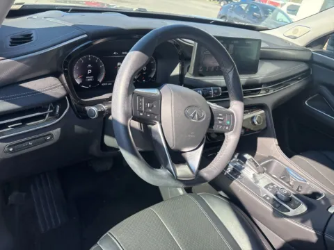 More photos of 2023 INFINITI QX60 LUXE at Jerry Hunt Supercenter - Lexington, NC