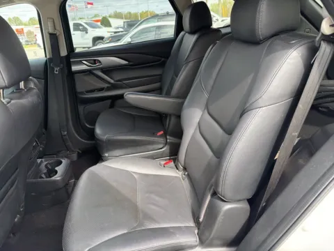 More photos of 2023 Mazda CX-9 Touring at Jerry Hunt Supercenter - Lexington, NC