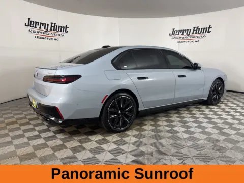 More photos of 2023 BMW 7 Series 760i xDrive at Jerry Hunt Supercenter - Lexington, NC