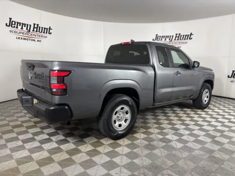 More photos of 2022 Nissan Frontier S at Jerry Hunt Supercenter - Lexington, NC