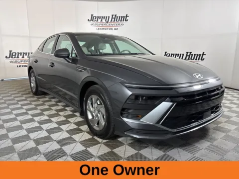 More photos of 2025 Hyundai Sonata SE at Jerry Hunt Supercenter - Lexington, NC