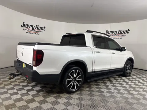 More photos of 2023 Honda Ridgeline RTL-E at Jerry Hunt Supercenter - Lexington, NC