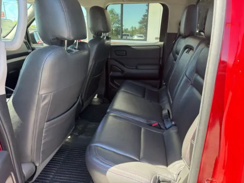 More photos of 2022 Nissan Frontier S at Jerry Hunt Supercenter - Lexington, NC