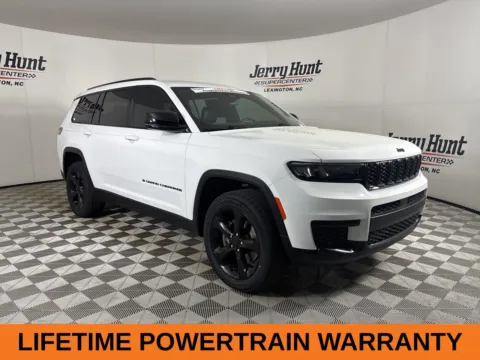 More photos of 2023 Jeep Grand Cherokee L Altitude at Jerry Hunt Supercenter - Lexington, NC