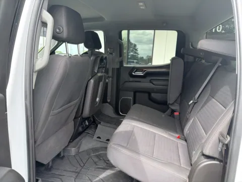 More photos of 2023 Chevrolet Silverado 1500 LT at Jerry Hunt Supercenter - Lexington, NC