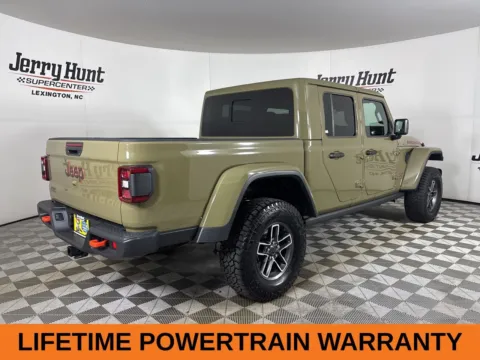 More photos of 2025 Jeep Gladiator Mojave at Jerry Hunt Supercenter - Lexington, NC