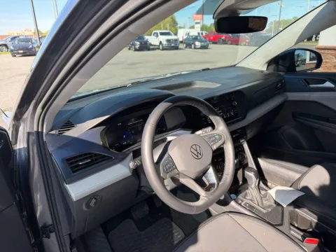 More photos of 2024 Volkswagen Taos 1.5T SE at Jerry Hunt Supercenter - Lexington, NC