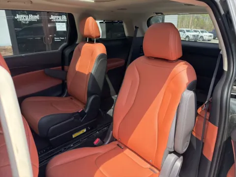 More photos of 2026 Kia Carnival SX at Jerry Hunt Supercenter - Lexington, NC