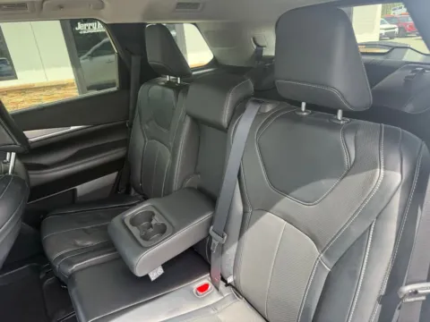 More photos of 2023 INFINITI QX60 LUXE at Jerry Hunt Supercenter - Lexington, NC