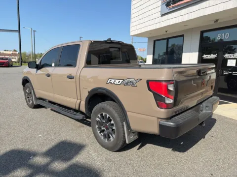 More photos of 2023 Nissan Titan PRO-4X at Jerry Hunt Supercenter - Lexington, NC
