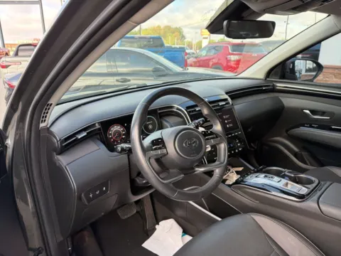 More photos of 2023 Hyundai Tucson Limited at Jerry Hunt Supercenter - Lexington, NC