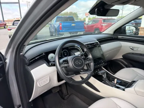 More photos of 2023 Hyundai Tucson SEL at Jerry Hunt Supercenter - Lexington, NC