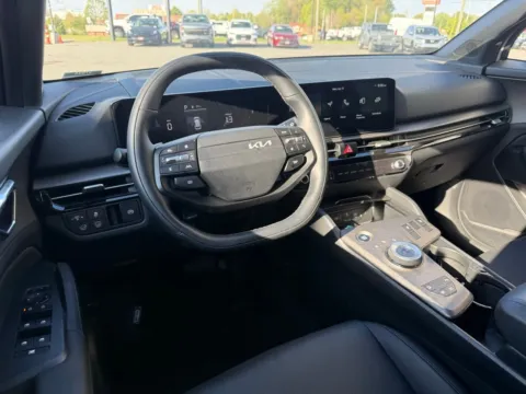 More photos of 2026 Kia Sportage Hybrid X-Line at Jerry Hunt Supercenter - Lexington, NC