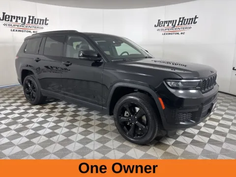 More photos of 2023 Jeep Grand Cherokee L Altitude at Jerry Hunt Supercenter - Lexington, NC