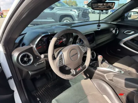 More photos of 2020 Chevrolet Camaro SS at Jerry Hunt Supercenter - Lexington, NC