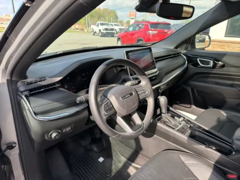 More photos of 2022 Jeep Compass High Altitude at Jerry Hunt Supercenter - Lexington, NC
