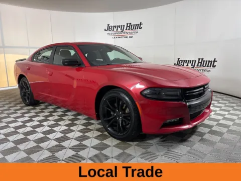 More photos of 2016 Dodge Charger SXT at Jerry Hunt Supercenter - Lexington, NC