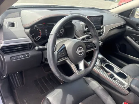 More photos of 2024 Nissan Altima 2.5 SR at Jerry Hunt Supercenter - Lexington, NC
