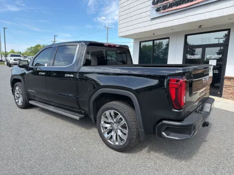 More photos of 2023 GMC Sierra 1500 Denali at Jerry Hunt Supercenter - Lexington, NC