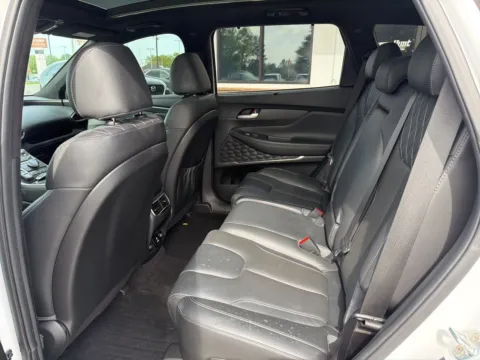 More photos of 2023 Hyundai Santa Fe Calligraphy at Jerry Hunt Supercenter - Lexington, NC