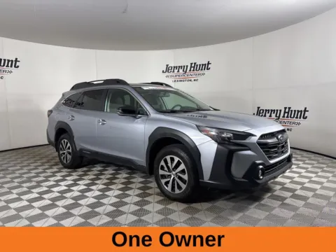 More photos of 2025 Subaru Outback Premium at Jerry Hunt Supercenter - Lexington, NC