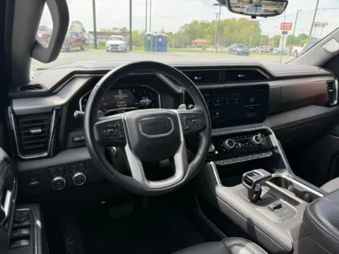More photos of 2024 GMC Sierra 1500 Denali at Jerry Hunt Supercenter - Lexington, NC